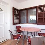 Family-friendly With Swimming Pool Valbandon, Fazana - 7351 Appartement *
