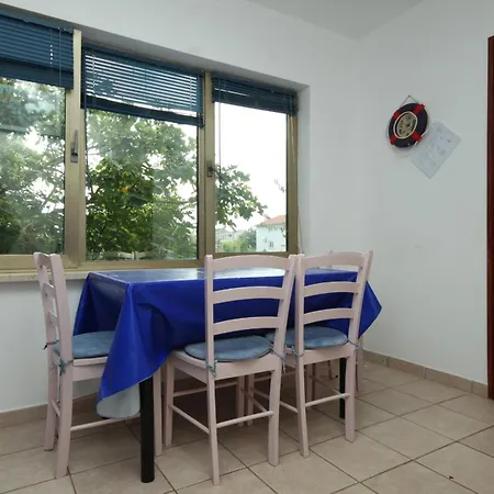 Family-friendly With Swimming Pool Valbandon, Fazana - 7351